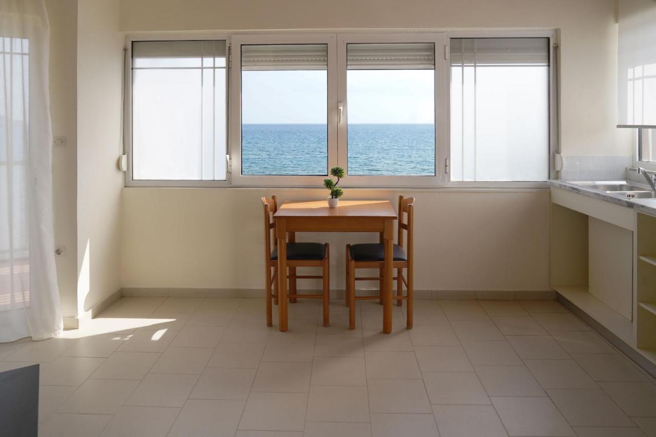 Cozy Corner Vs Beachfront Stalós Exteriér fotografie